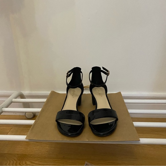 [SOLD] JIPI JAPA black patent leather sandals - Picture 5 of 7